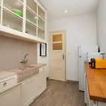 Vintage Apartment Lissabon